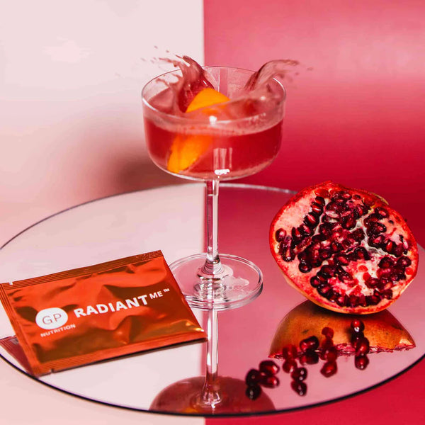 RADIANT ME od Gabriely Peacock